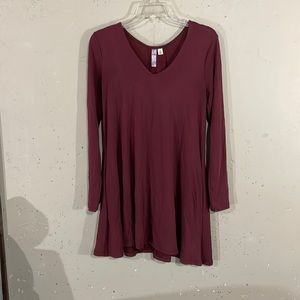 Alya Burgandy Long Sleeve V-Neck Dress with pockets. Size XS
